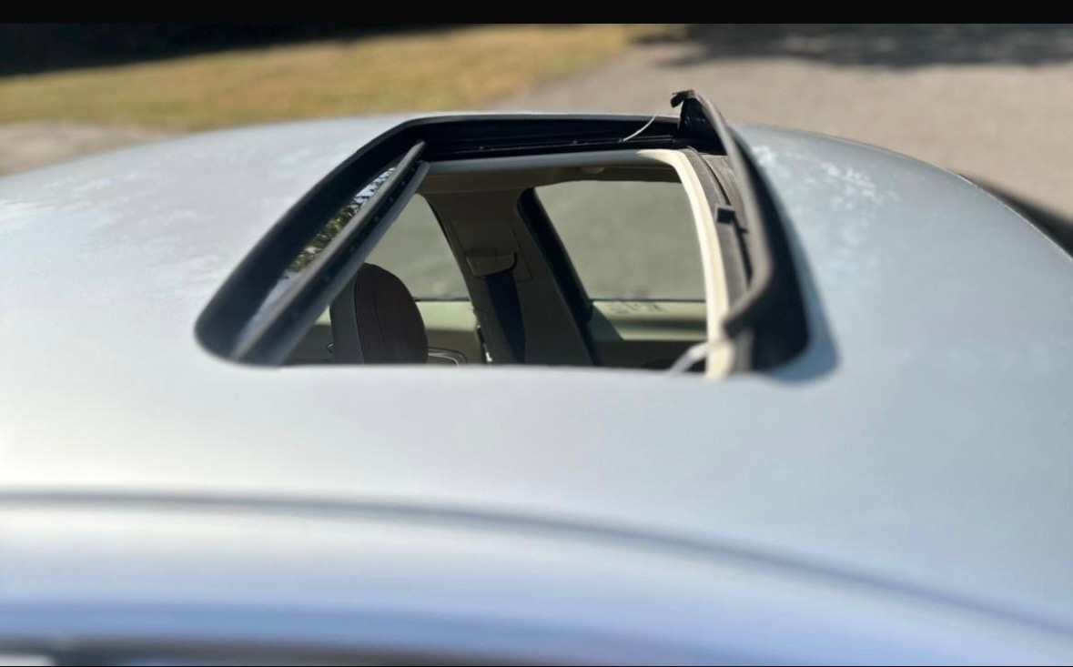 Used Volvo S60 2011 for sale - 76653940: Photo 20