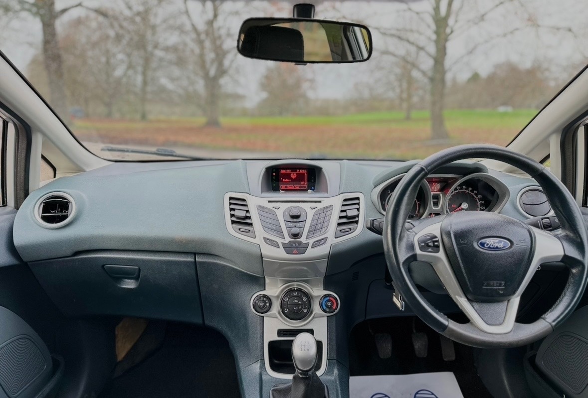 Used Ford Fiesta 2011 for sale - 77178257: Photo 16