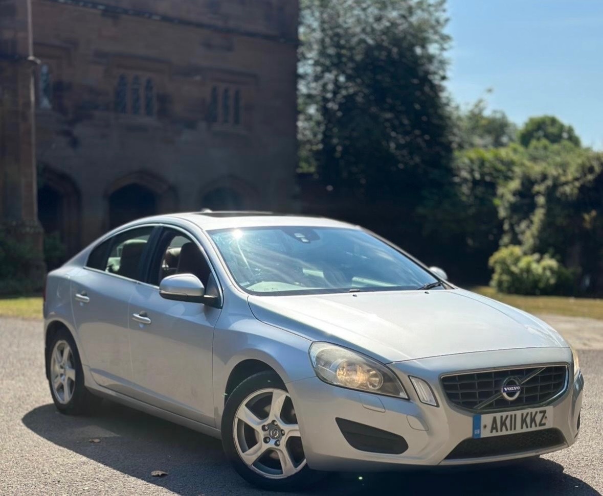 Used Volvo S60 2011 for sale - 76097328: Photo 8