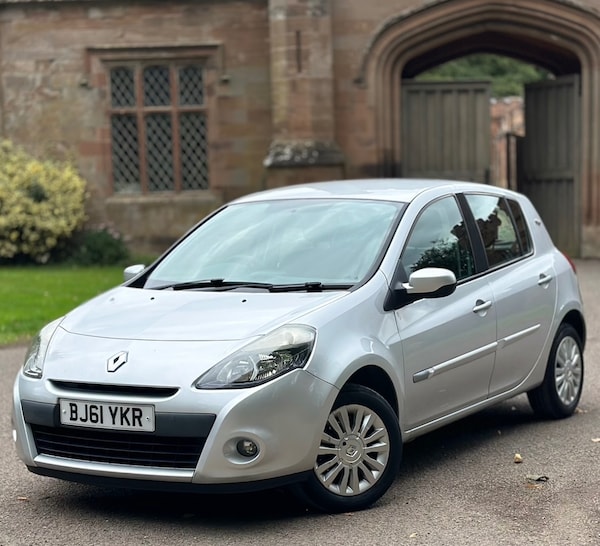 Used Renault Clio 2011 for sale - 75463073: Photo 1