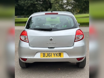 Used Renault Clio 2011 for sale - 75463073: Photo