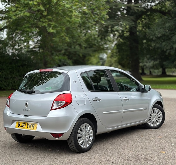 Used Renault Clio 2011 for sale - 75463073: Photo 6