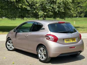 Used Peugeot 208 2012 for sale - 74820667: Photo