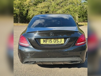 Used Mercedes-Benz C Class 2015 for sale - 77152700: Photo