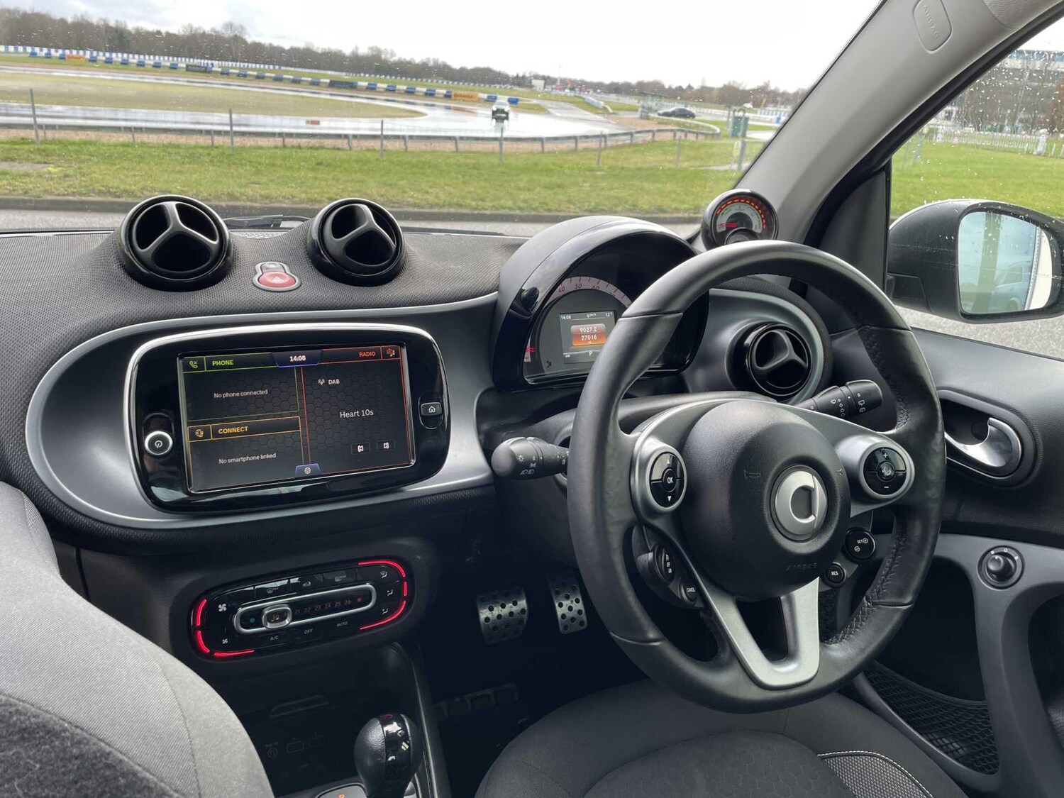 Used smart fortwo 2022 for sale - 77599897: Photo 36