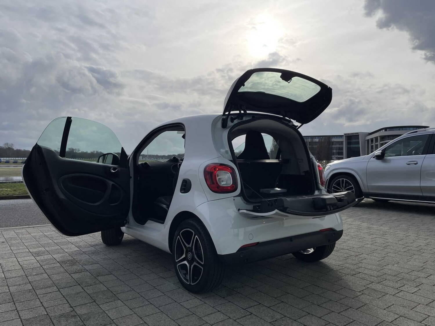Used smart fortwo 2022 for sale - 77599897: Photo 44