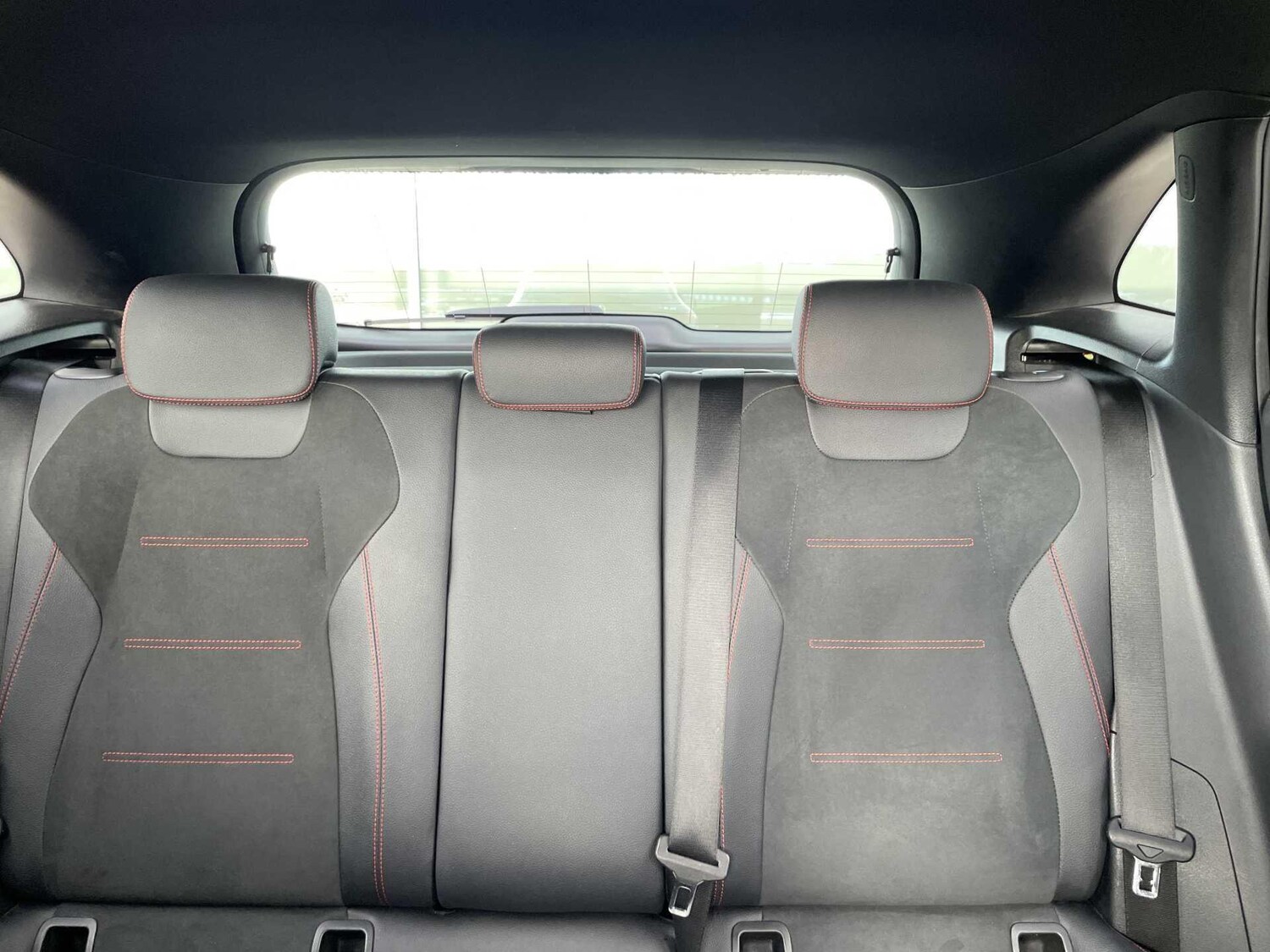 Used Mercedes-Benz GLA 2023 for sale - 77599898: Photo 9