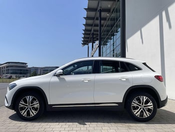Used Mercedes-Benz GLA 2023 for sale - 78988756: Photo
