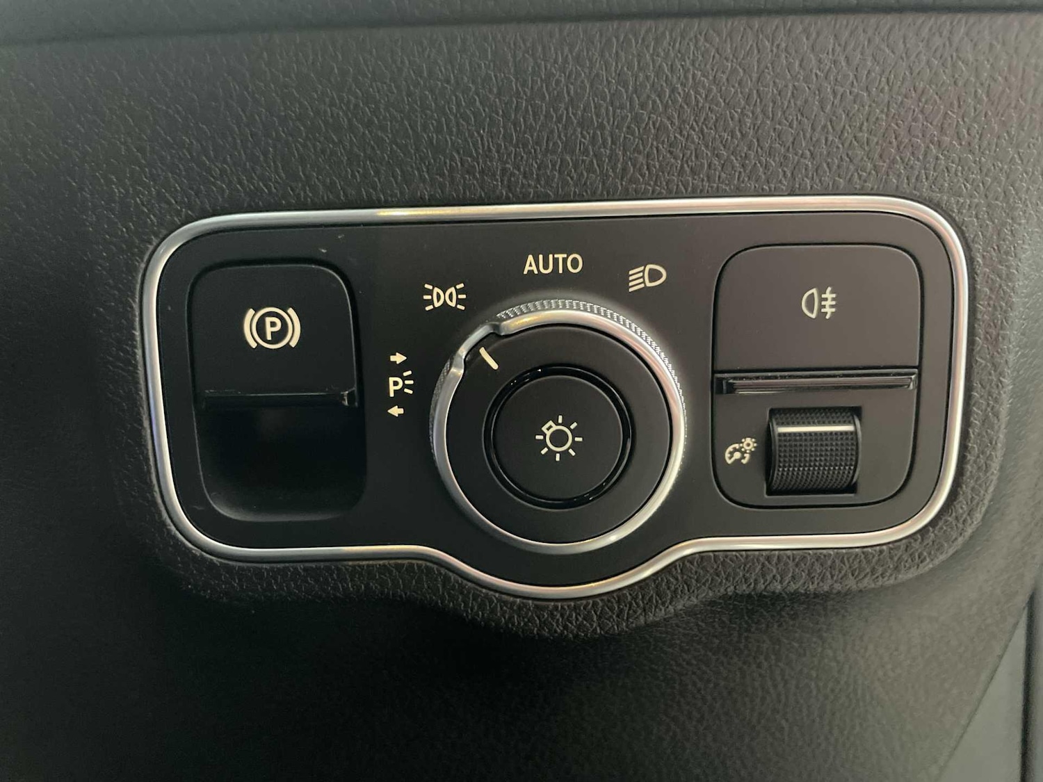 Used Mercedes-Benz GLB 2025 for sale - 77599921: Photo 16