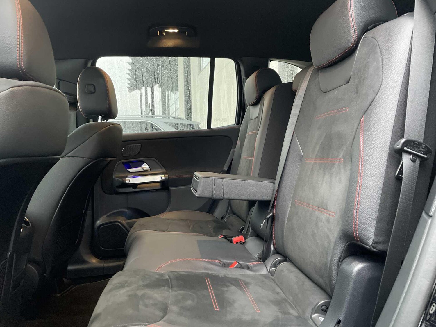 Used Mercedes-Benz GLB 2025 for sale - 77599921: Photo 8