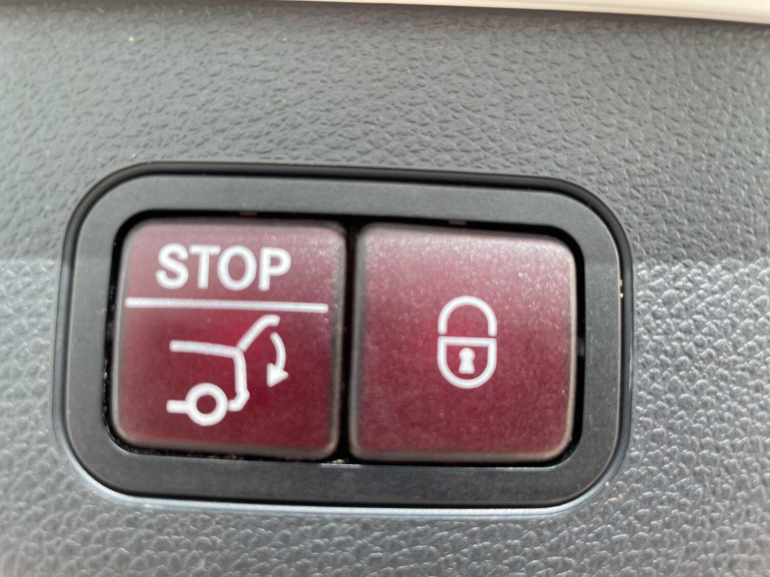 Used Mercedes-Benz C Class 2019 for sale - 78006641: Photo 11