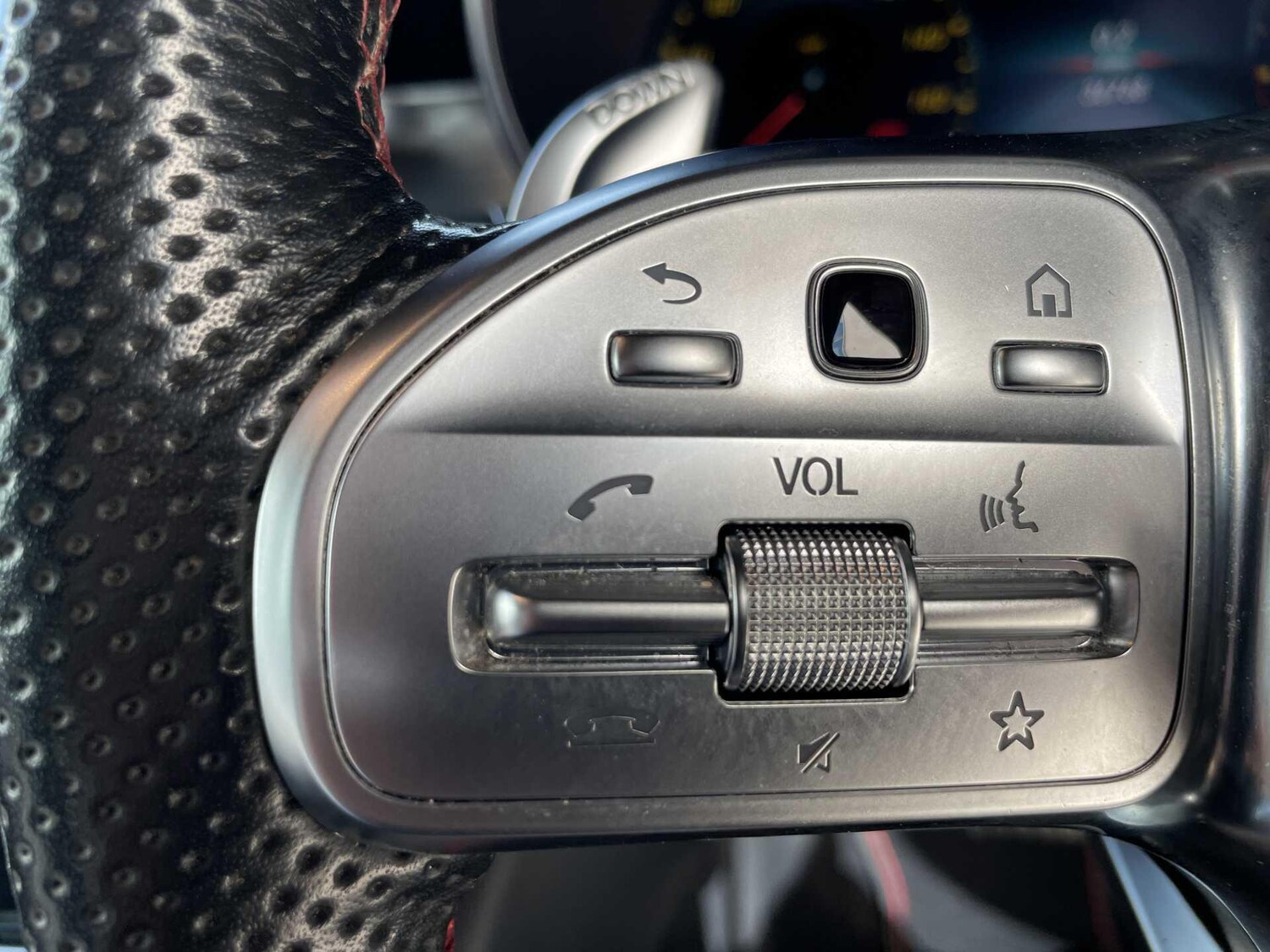 Used Mercedes-Benz C Class 2019 for sale - 78006641: Photo 19