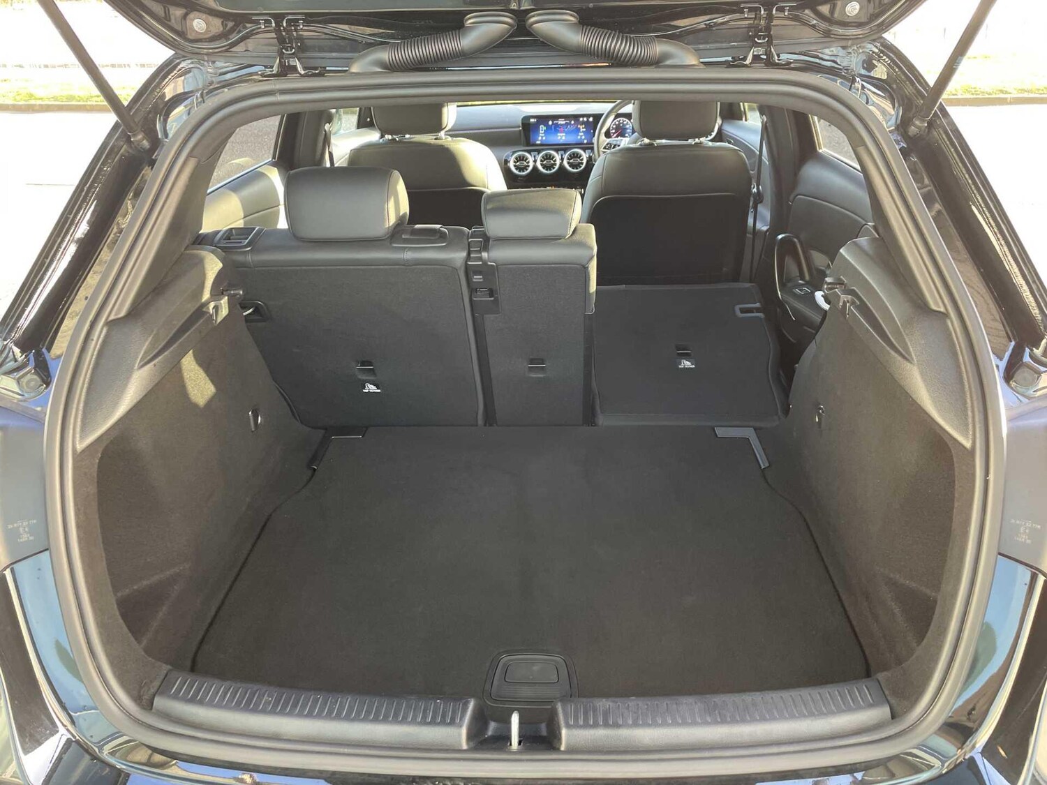 Used Mercedes-Benz A-Class for sale - 77670618: Photo 33