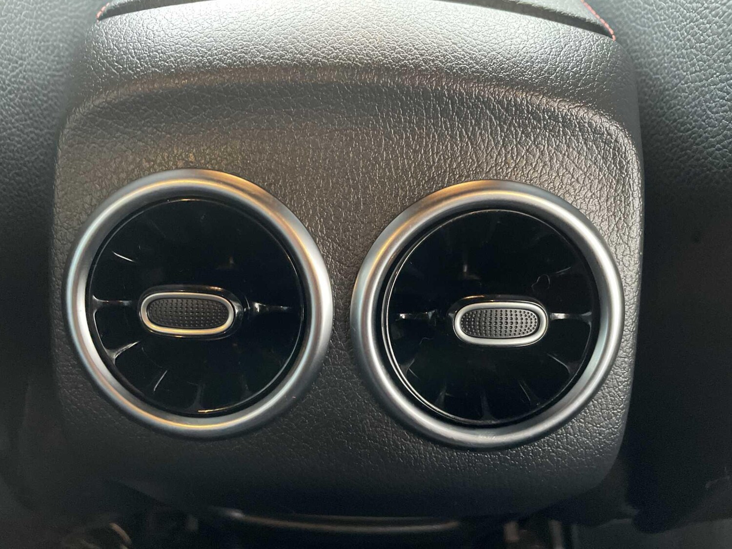 Used Mercedes-Benz GLB 2022 for sale - 77599880: Photo 13