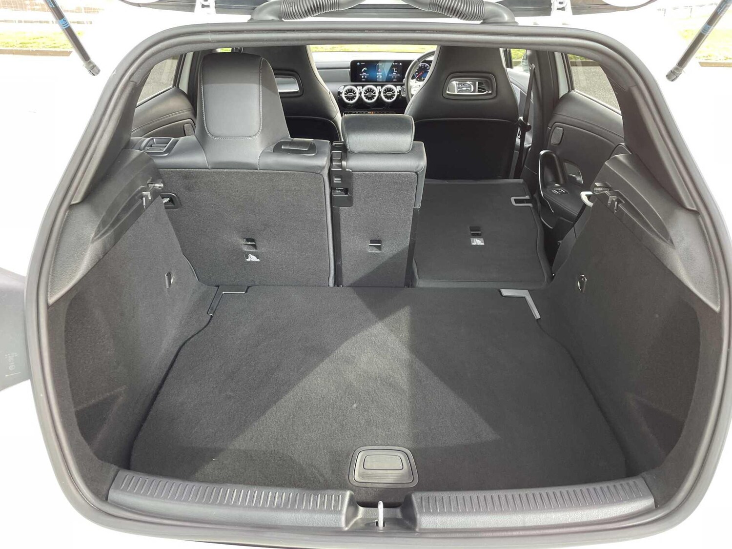 Used Mercedes-Benz A-Class 2021 for sale - 77598264: Photo 32