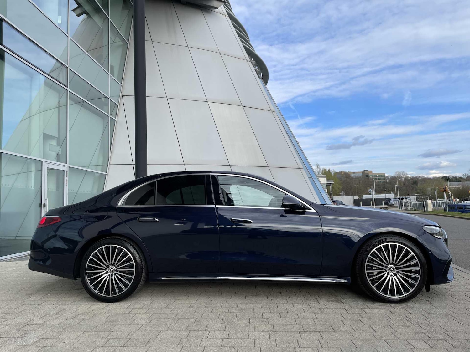 Used Mercedes-Benz E Class 2025 for sale - 78034141: Photo 2