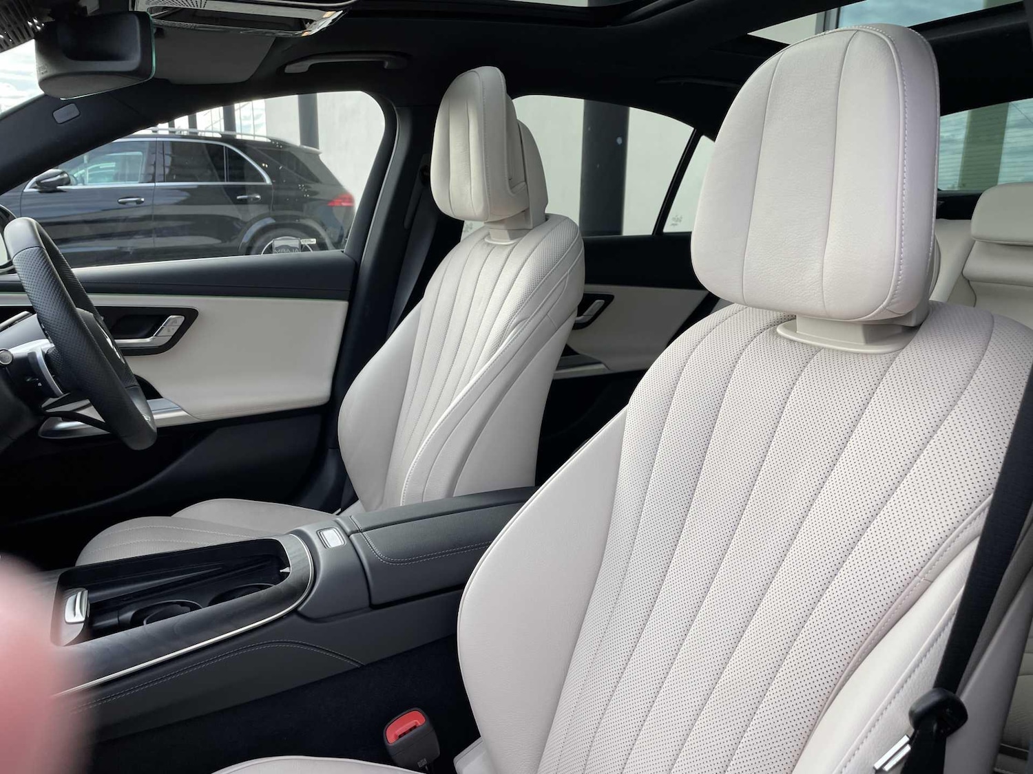 Used Mercedes-Benz E Class 2025 for sale - 78034141: Photo 7