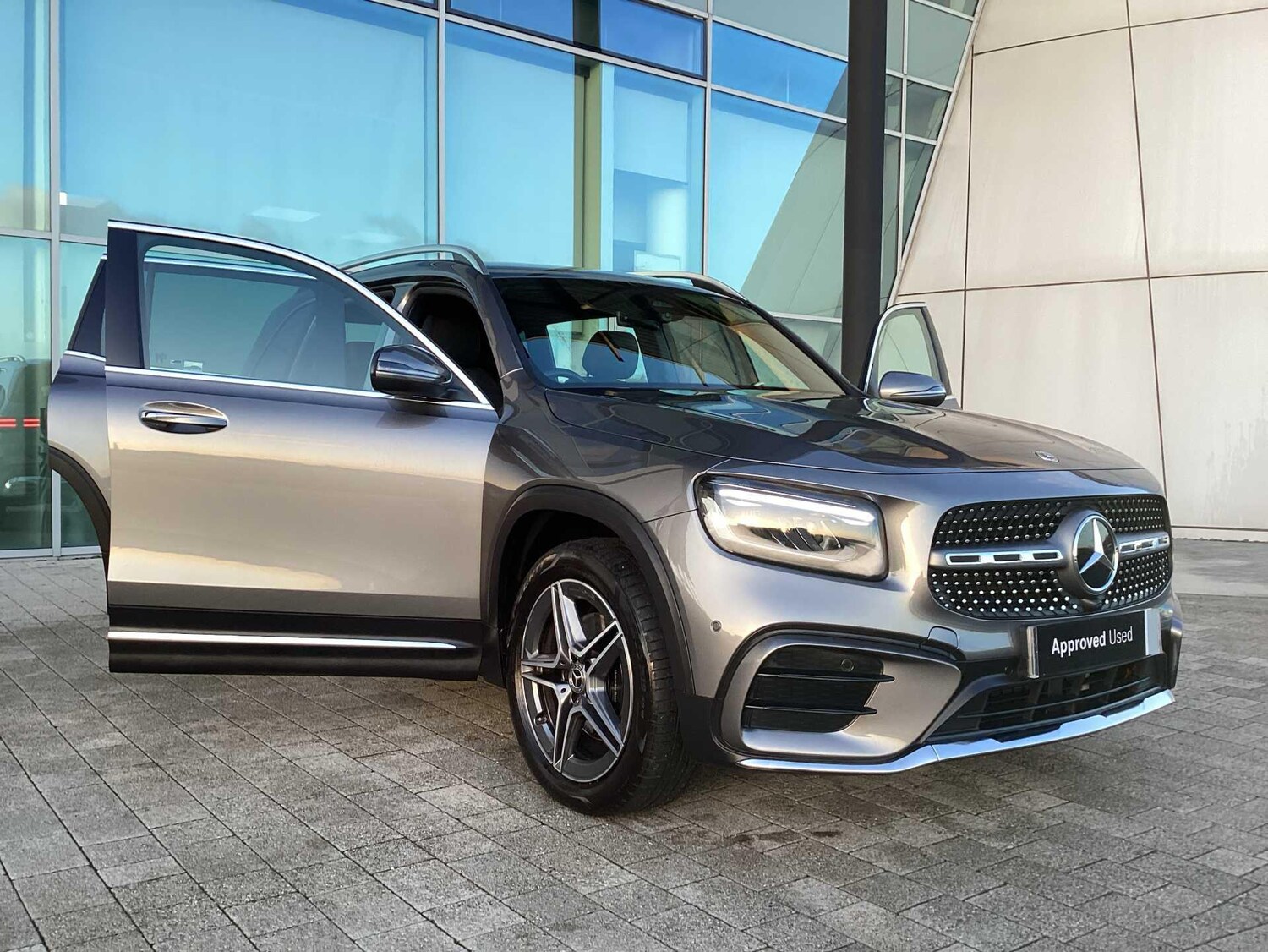 Used Mercedes-Benz GLB 2025 for sale - 77599876: Photo 23