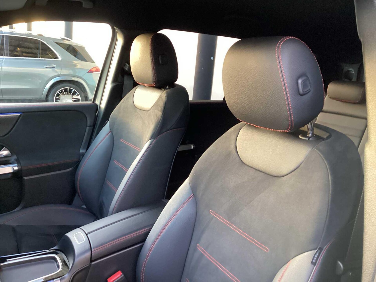 Used Mercedes-Benz GLB 2025 for sale - 77599876: Photo 7