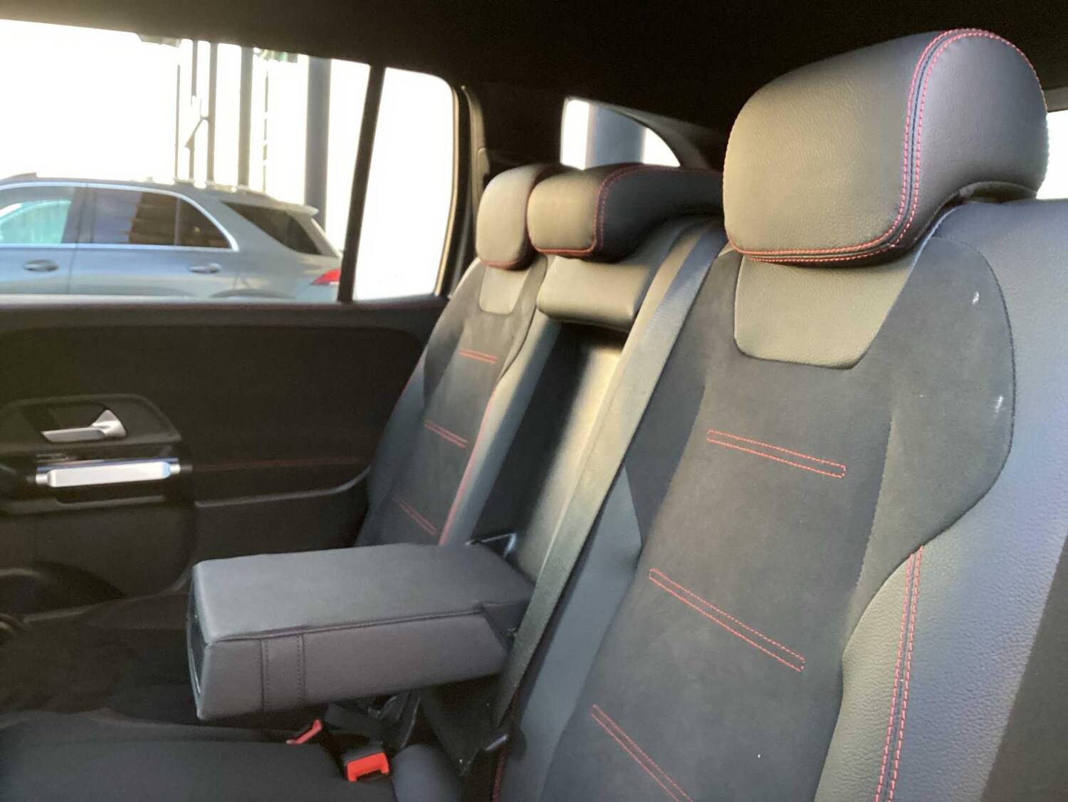 Used Mercedes-Benz GLB 2025 for sale - 77599876: Photo 8