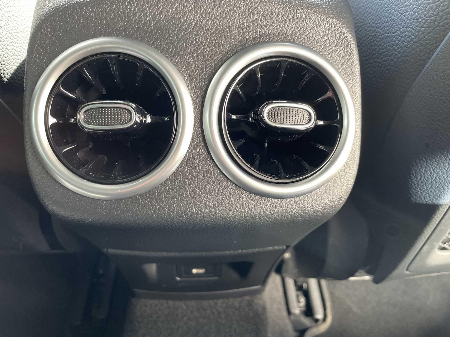 Used Mercedes-Benz CLA for sale - 77925750: Photo 12