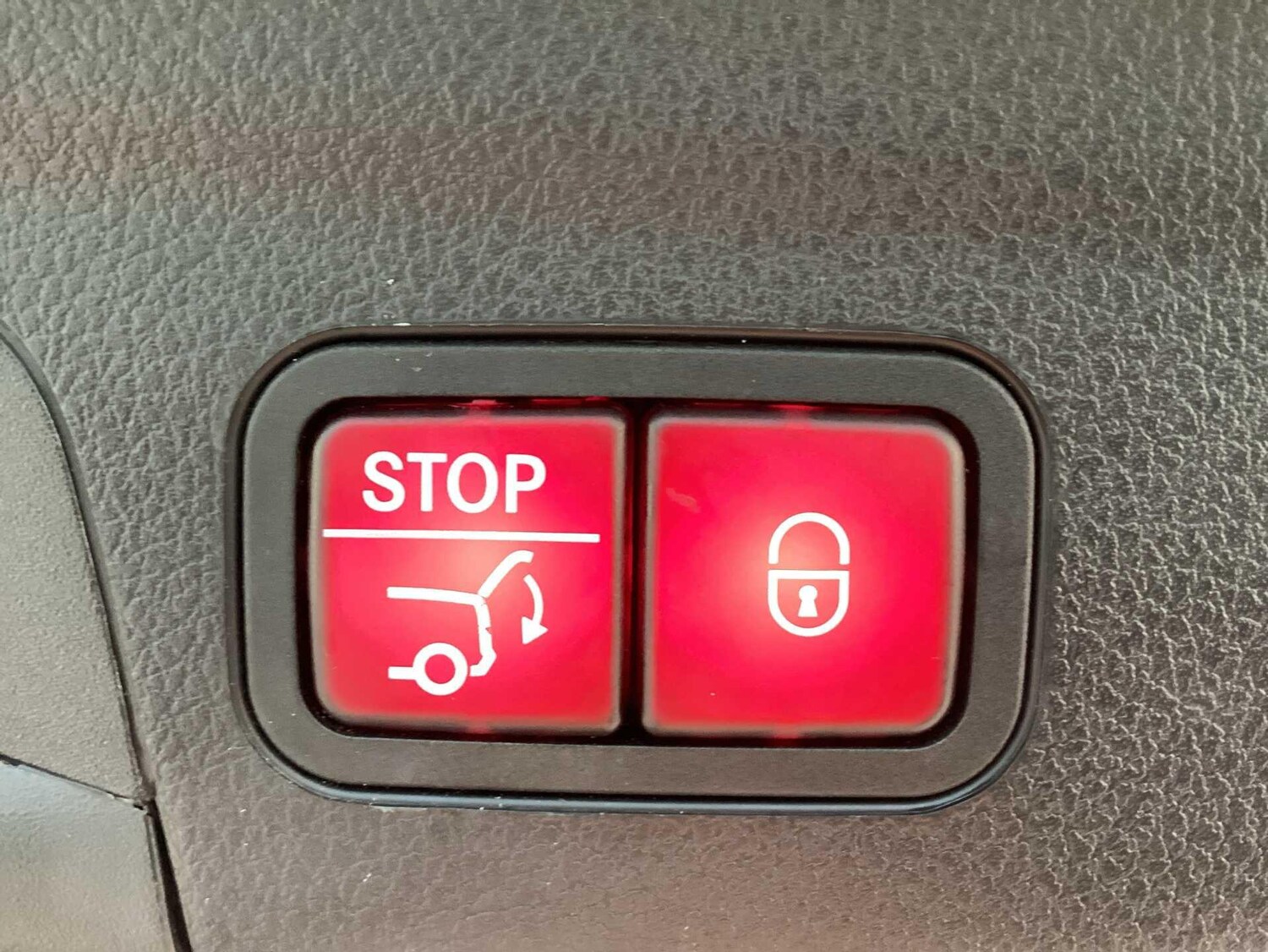 Used Mercedes-Benz GLE 2022 for sale - 77993008: Photo 12