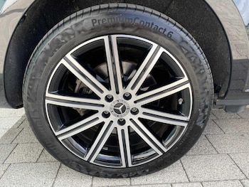 Used Mercedes-Benz V-Class 2025 for sale - 78548602: Photo