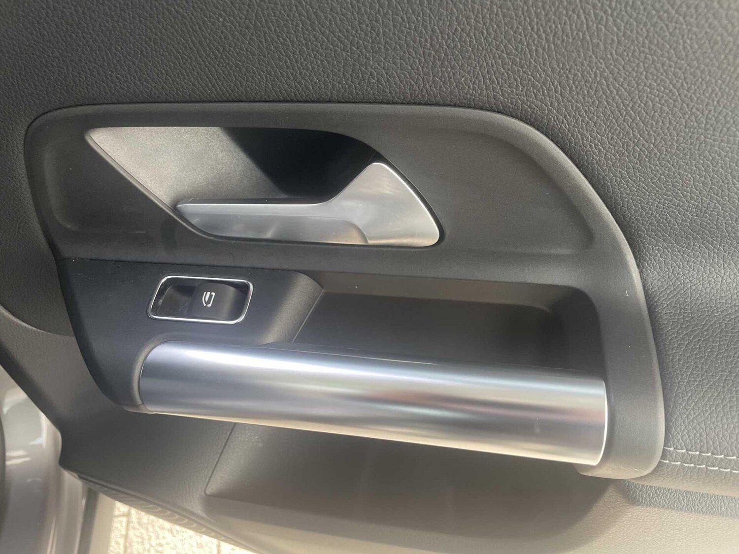 Used Mercedes-Benz GLA 2022 for sale - 77599908: Photo 10