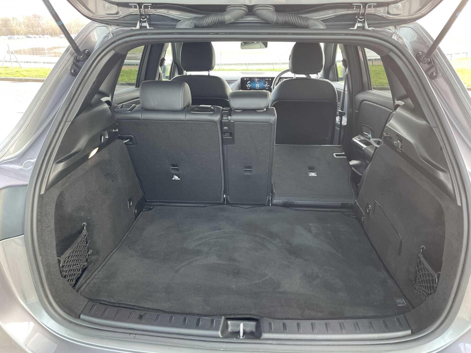 Used Mercedes-Benz GLA 2022 for sale - 77599908: Photo 35