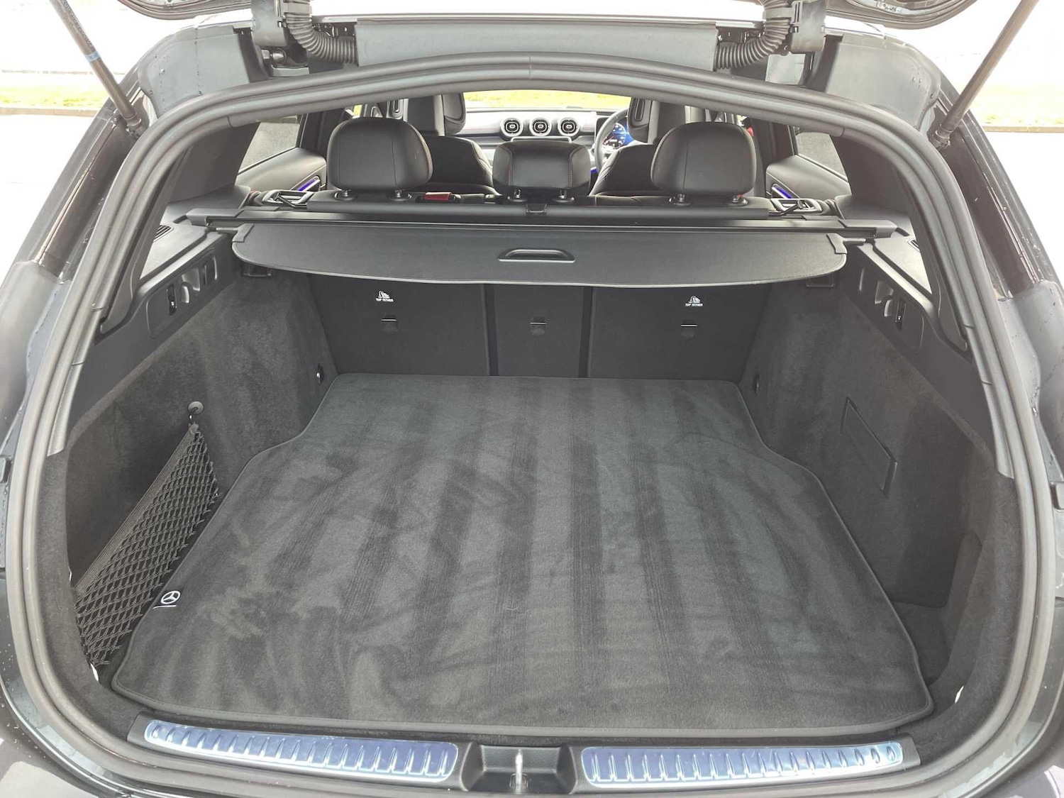 Used Mercedes-Benz C Class 2025 for sale - 77599923: Photo 10