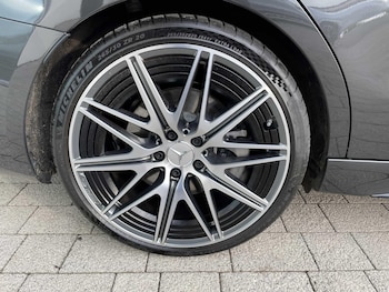 Used Mercedes-Benz C Class 2025 for sale - 77599923: Photo