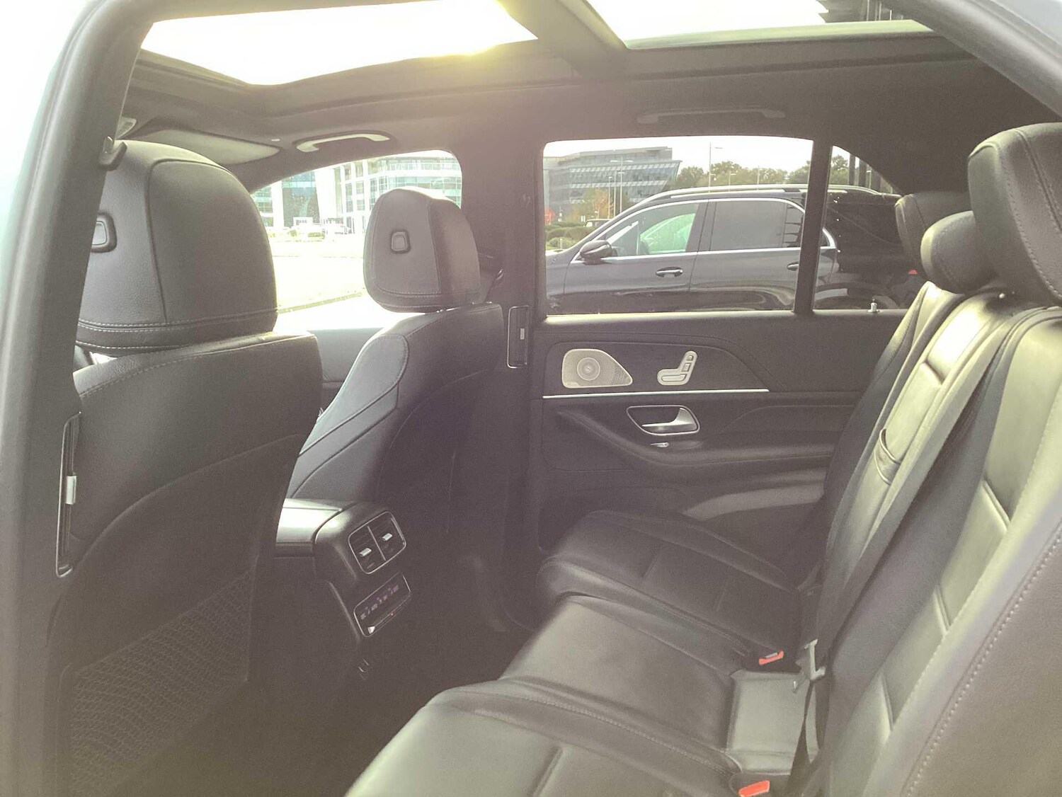 Used Mercedes-Benz GLE 2022 for sale - 77599892: Photo 33