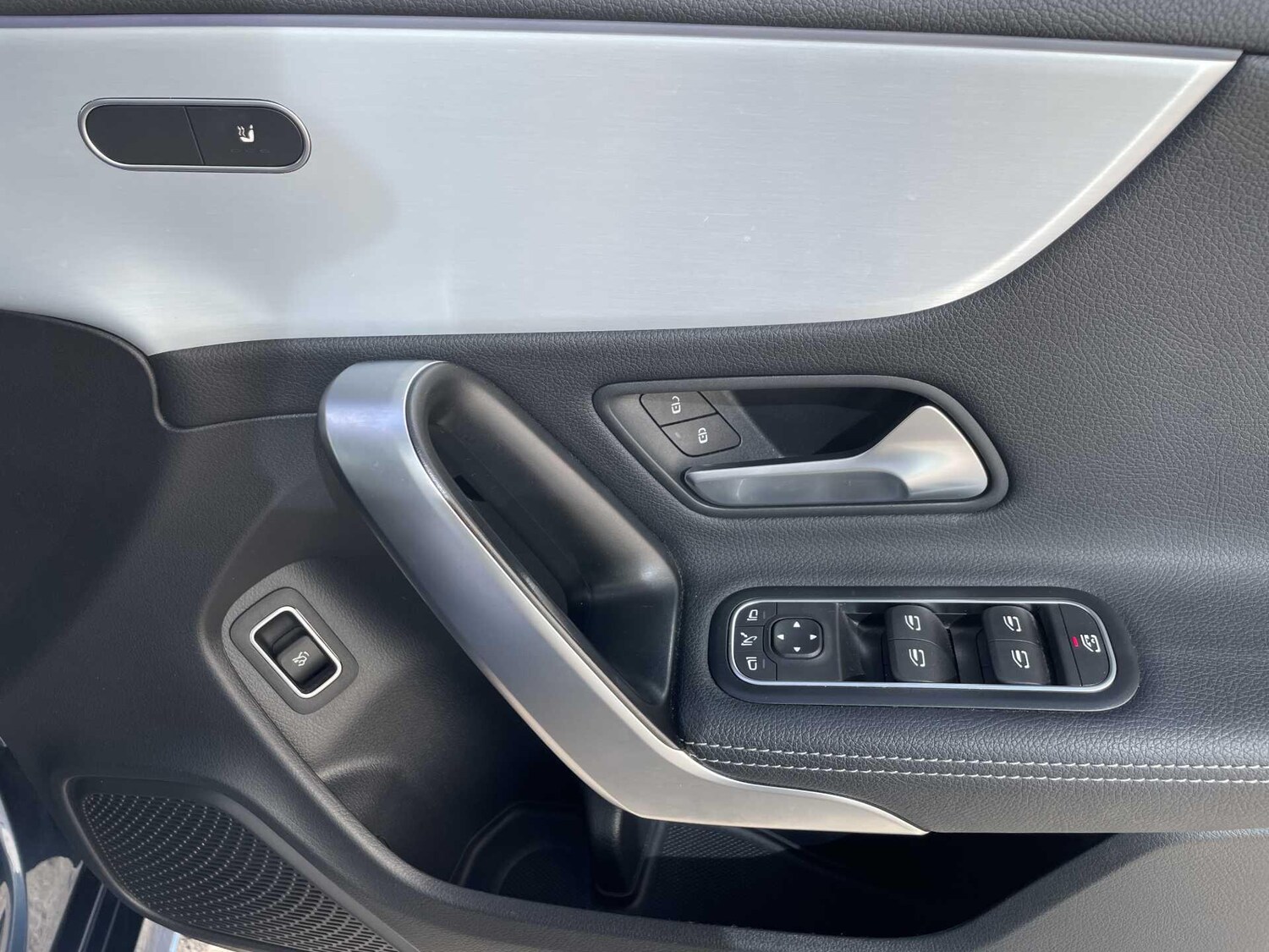 Used Mercedes-Benz CLA for sale - 77940296: Photo 14