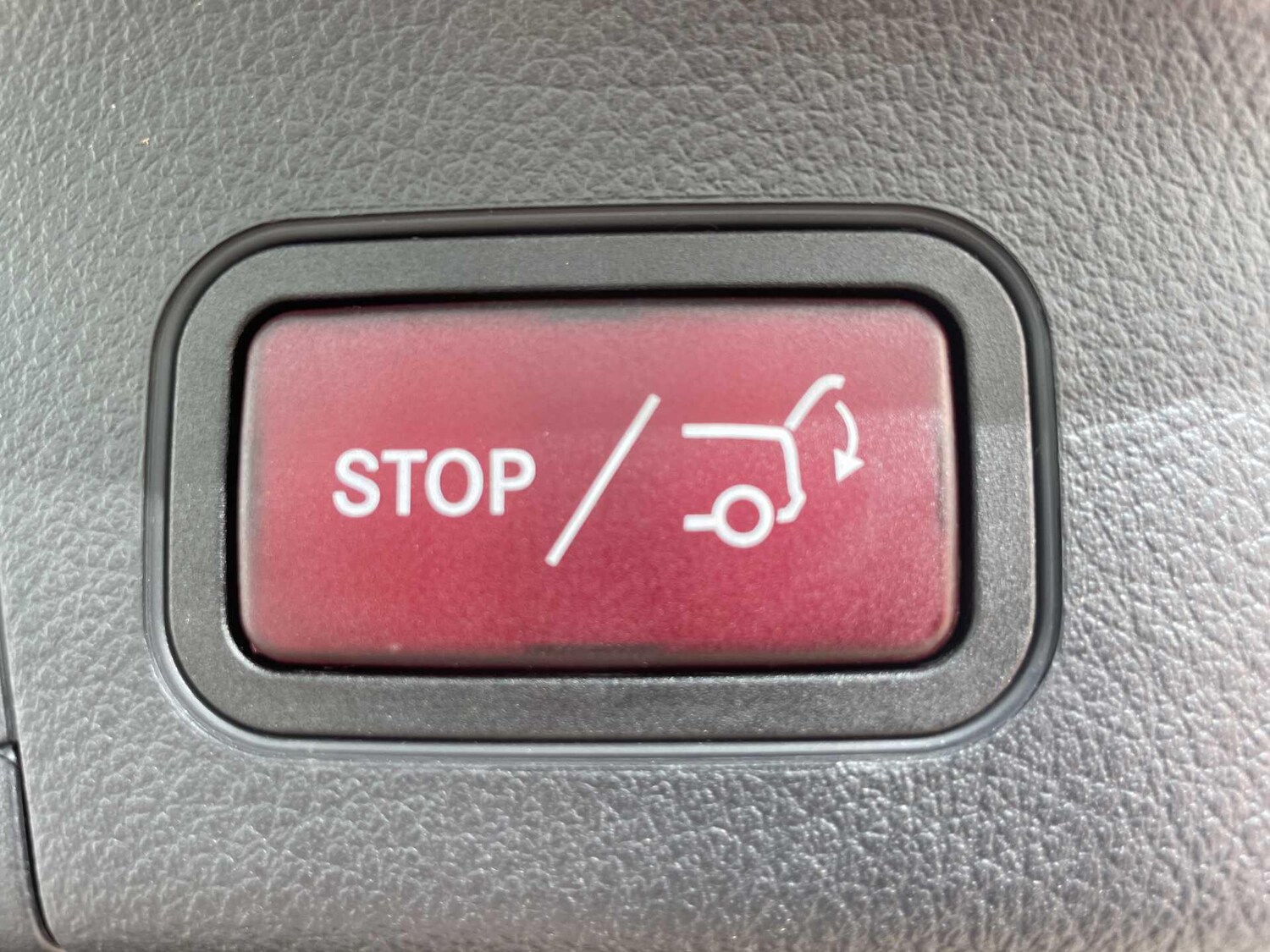 Used Mercedes-Benz GLA 2023 for sale - 77898677: Photo 11