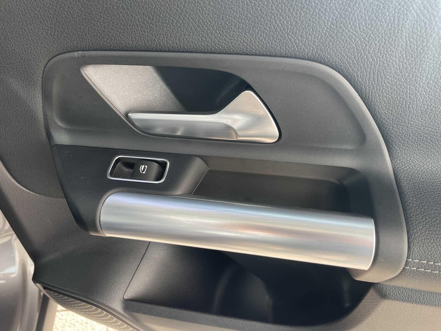 Used Mercedes-Benz GLA 2023 for sale - 77898677: Photo 12