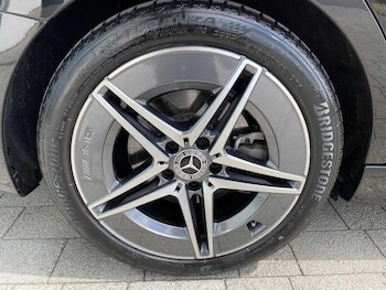 Used Mercedes-Benz C Class 2025 for sale - 78416981: Photo