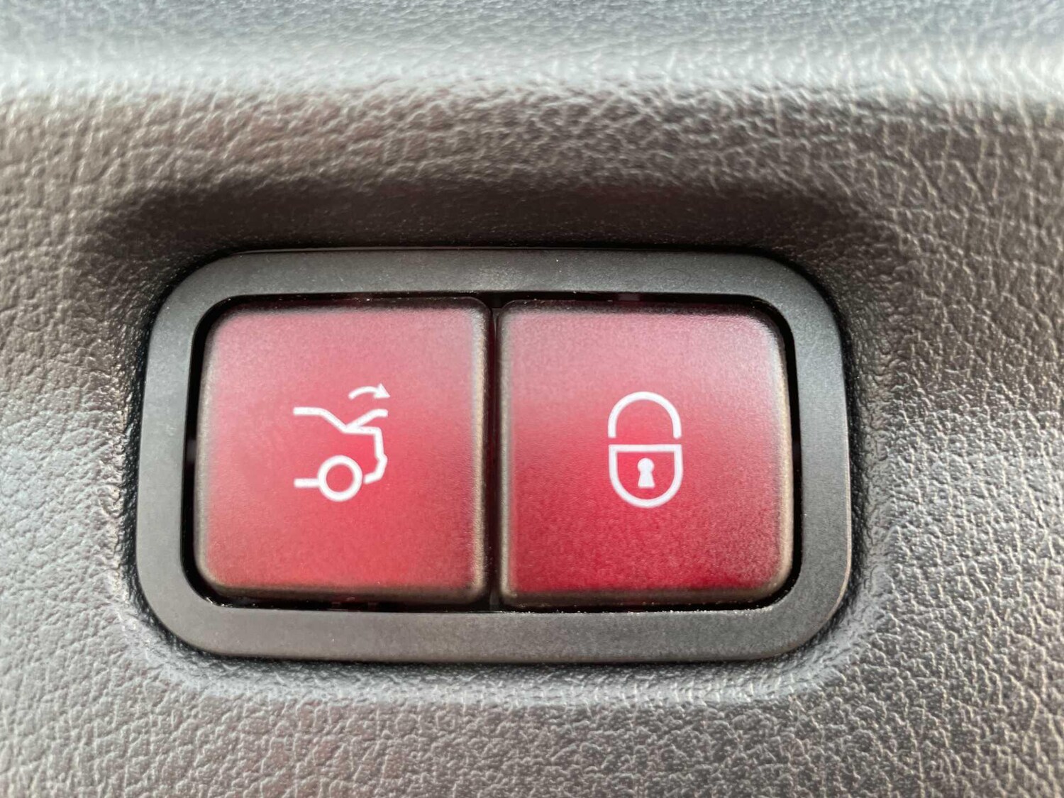 Used Mercedes-Benz EQA for sale - 77882649: Photo 11