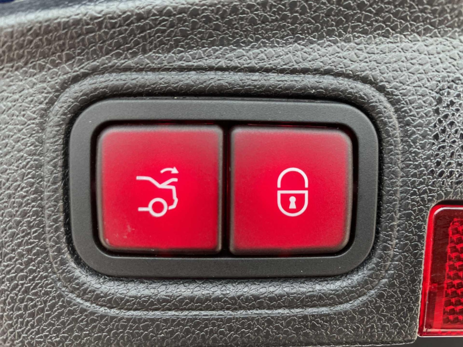 Used Mercedes-Benz C Class 2023 for sale - 78072975: Photo 14