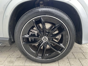 Used Mercedes-Benz GLE 2025 for sale - 77599909: Photo