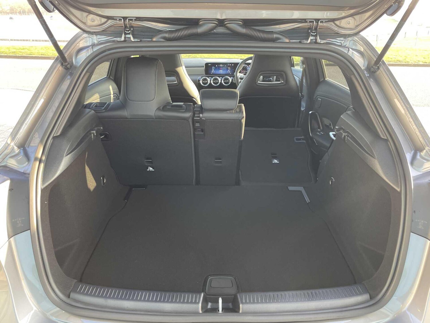 Used Mercedes-Benz A-Class for sale - 77769033: Photo 38