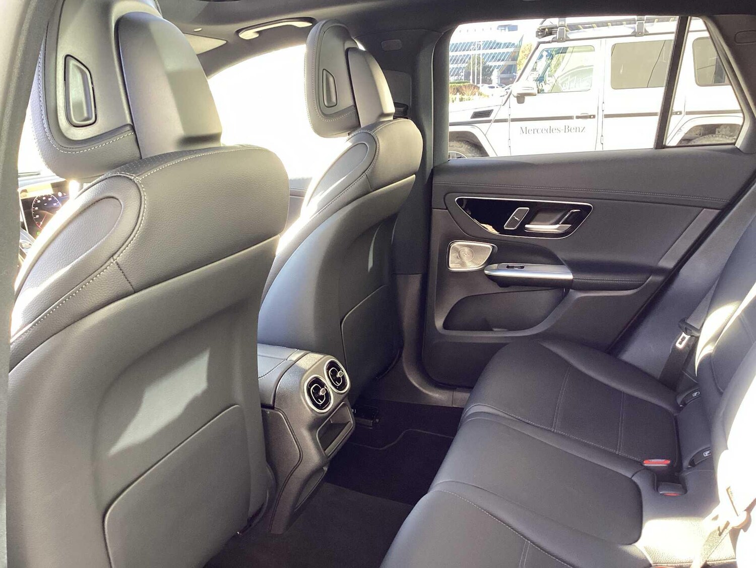 Used Mercedes-Benz GLC 2025 for sale - 77599868: Photo 32