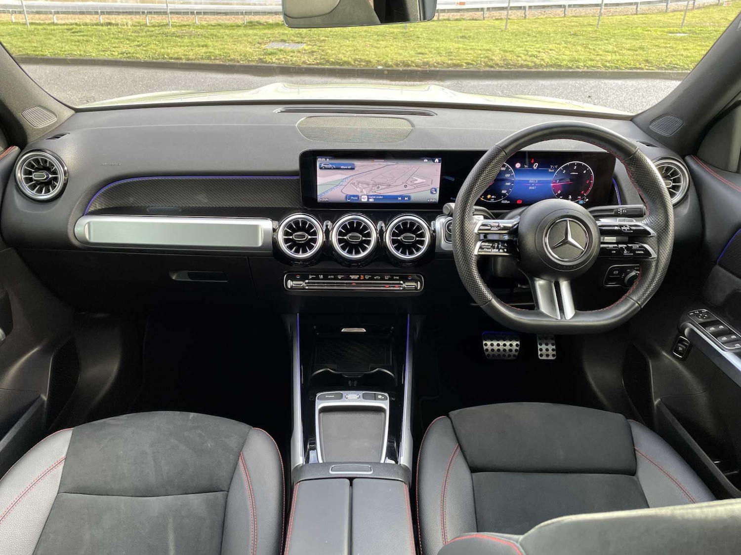 Used Mercedes-Benz GLB 2025 for sale - 77657923: Photo 15