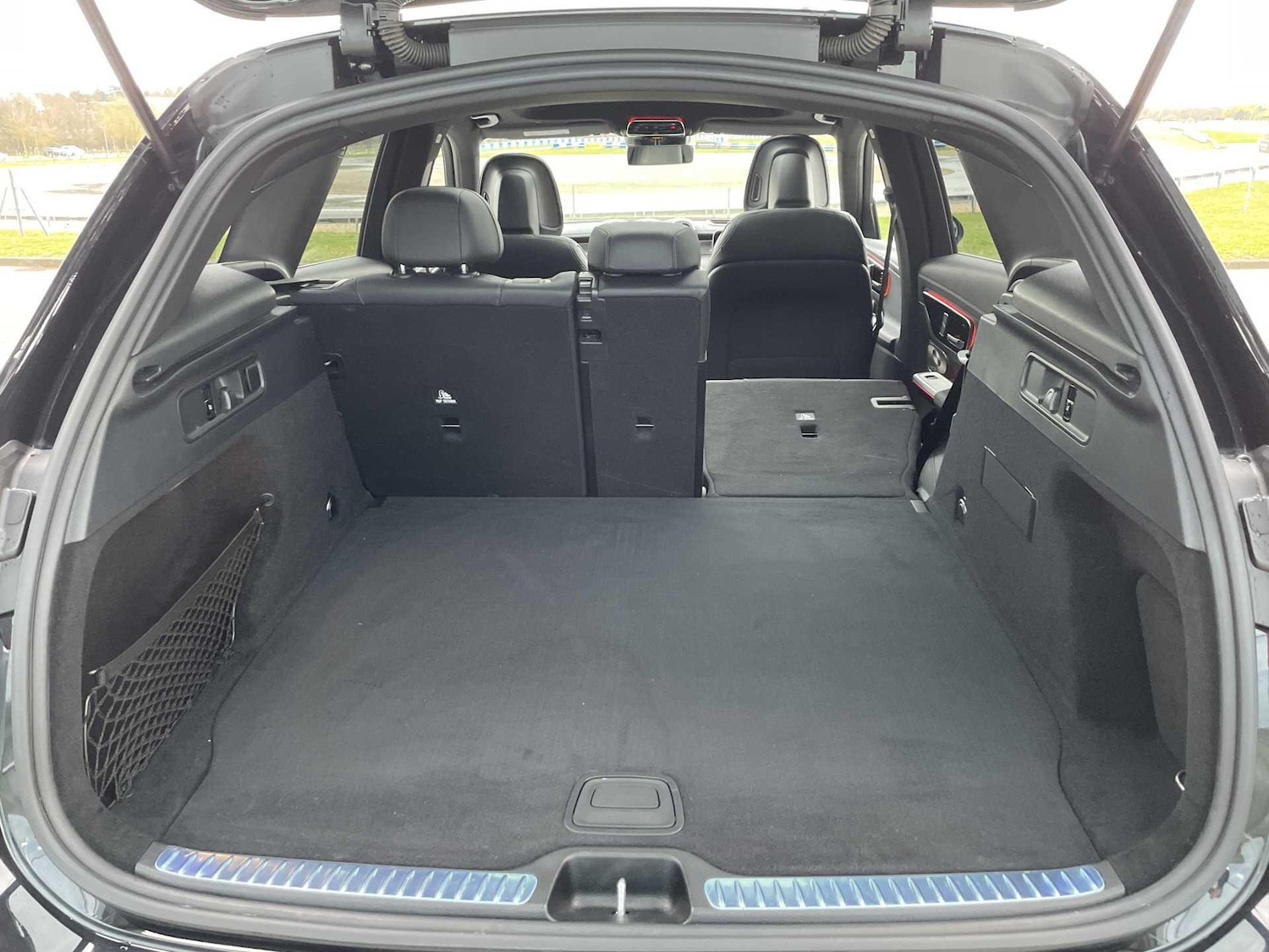 Used Mercedes-Benz GLC 2023 for sale - 78116238: Photo 39