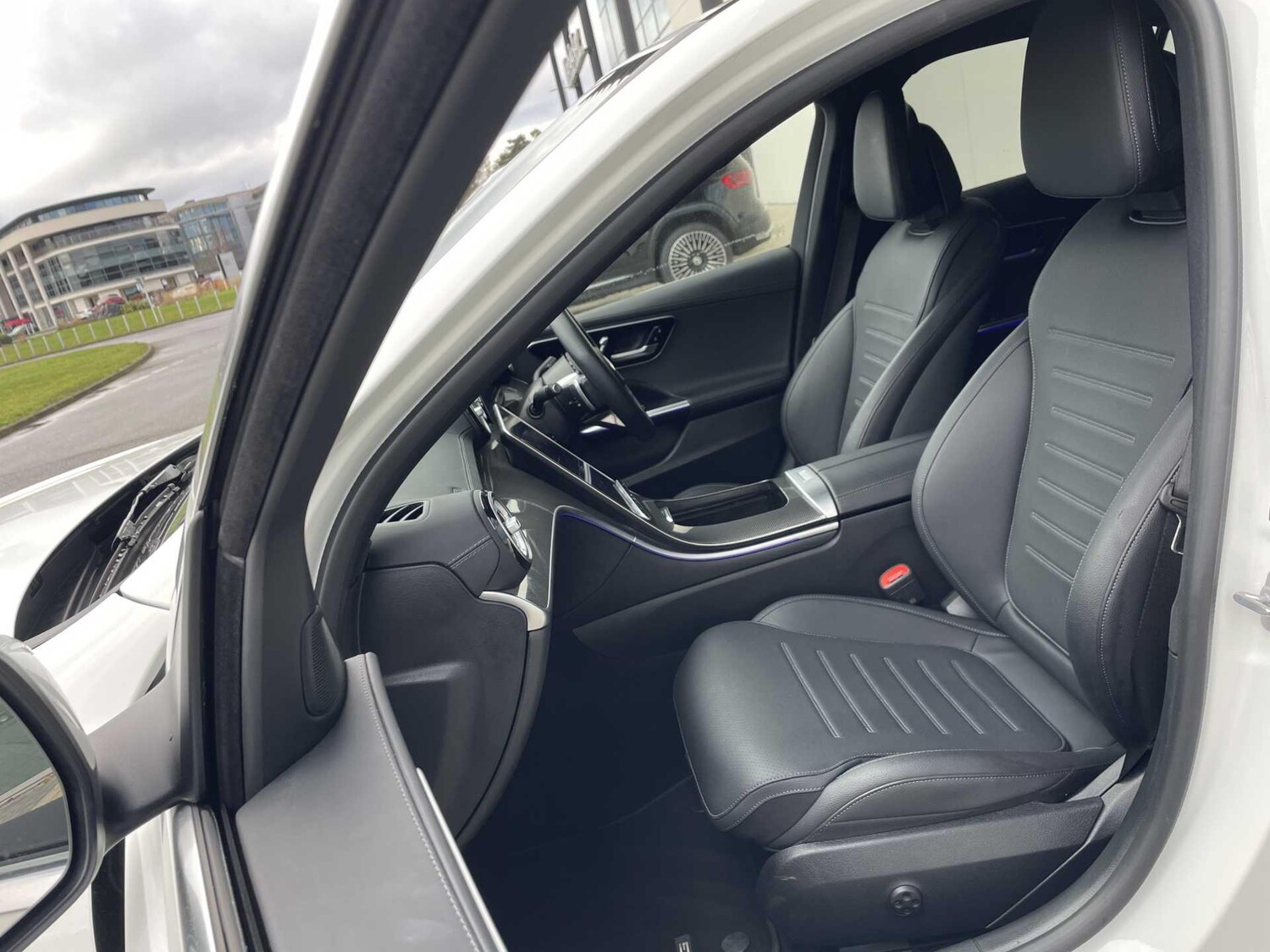 Used Mercedes-Benz C Class 2024 for sale - 77599915: Photo 33