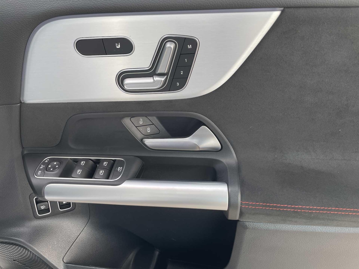 Used Mercedes-Benz GLA 2025 for sale - 77898203: Photo 15