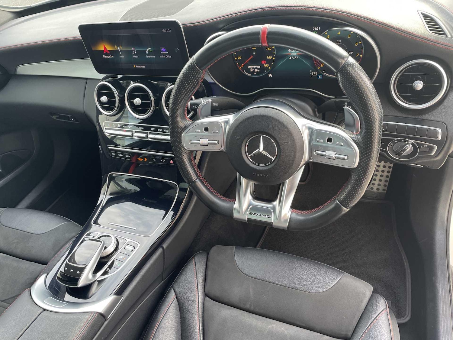 Used Mercedes-Benz C Class 2019 for sale - 77599902: Photo 30