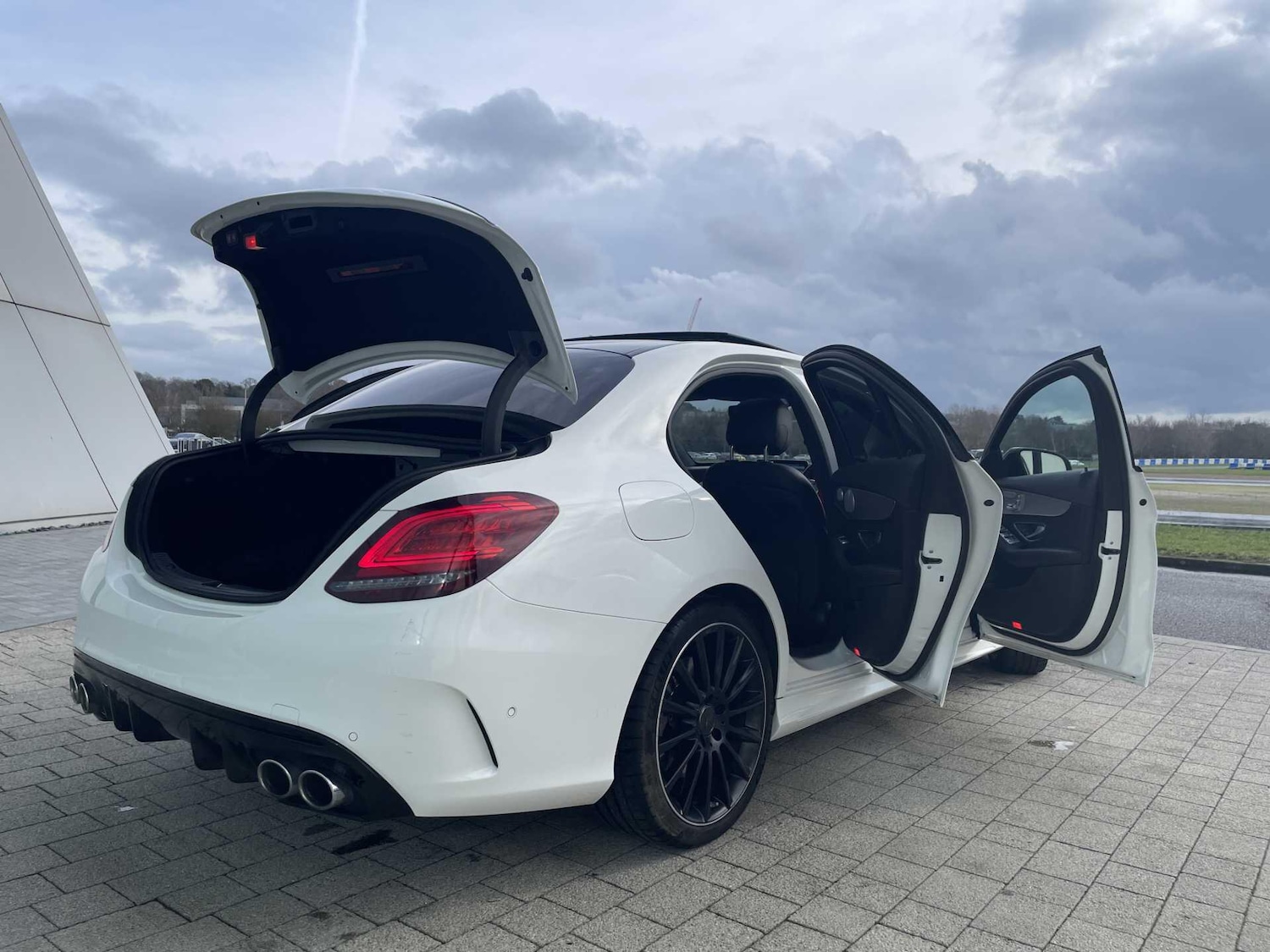 Used Mercedes-Benz C Class 2019 for sale - 77599902: Photo 42