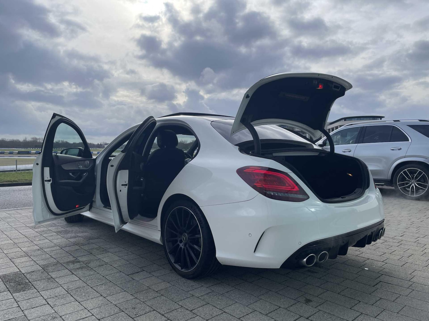 Used Mercedes-Benz C Class 2019 for sale - 77599902: Photo 44