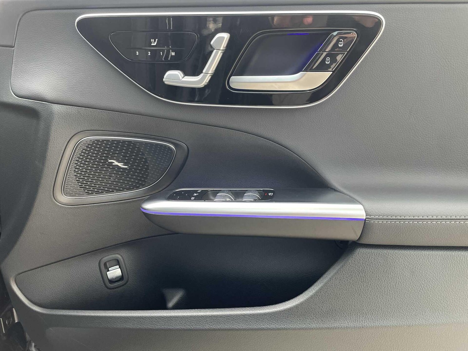 Used Mercedes-Benz C Class 2025 for sale - 78034466: Photo 15