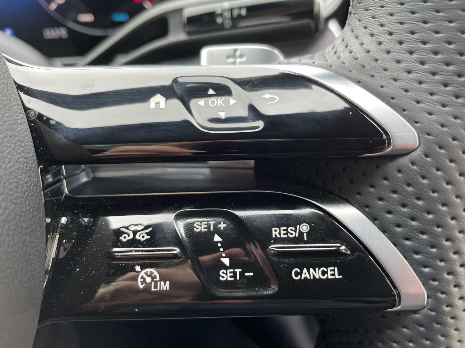 Used Mercedes-Benz C Class 2025 for sale - 78034466: Photo 17